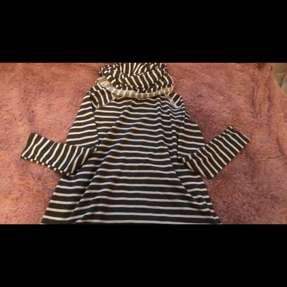 Boutique sweater
